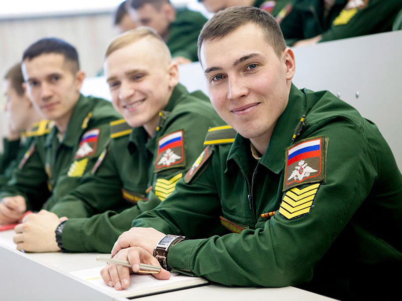Военный комиссариат проводит набор кандидатов Военный комиссариат проводит набор кандидатов.
